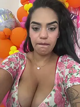 Sara-77 webcam