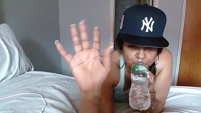 MSweetLindaParks webcam