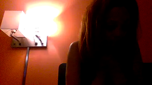 Juicyapplecandy webcam