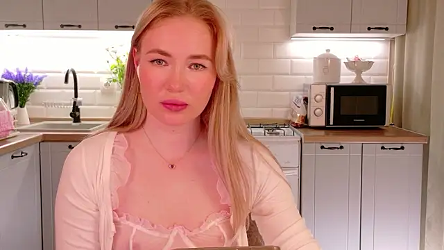 Veronika_Mitchel webcam