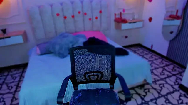 yourlittle_kathe webcam