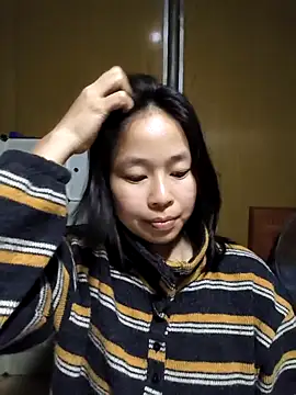 Webcam Model (Cat-meow)  is live.Free join now!