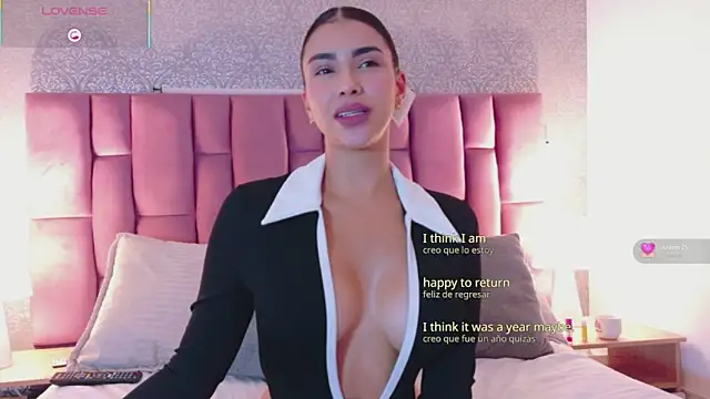 FelicityAdams webcam