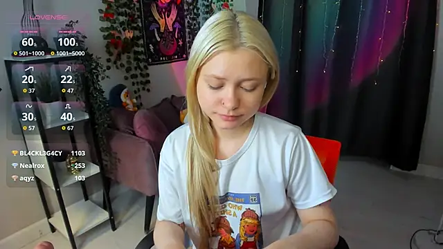 Millie_Vanillies webcam