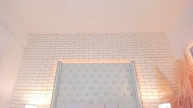 mara_winters_ webcam