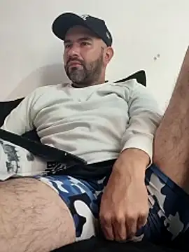 hairyandbigmann webcam