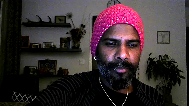 frenchblackc31 webcam