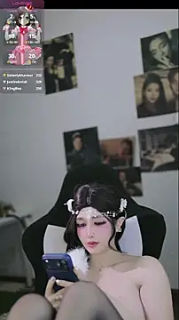 美女_Bonnie__在线直播