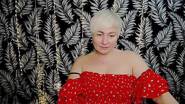 Olivia_playful webcam