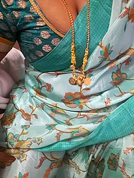 Webcam Model (Tamil_Ammani)  is live.Free join now!