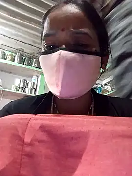 MISS_LOVE_001 webcam