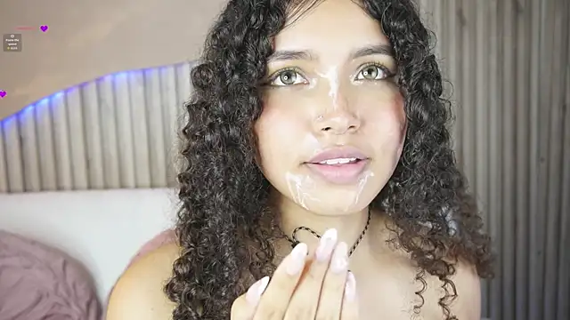 EloiseSweetxx webcam