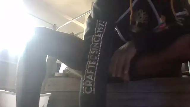 81grandplusthis webcam