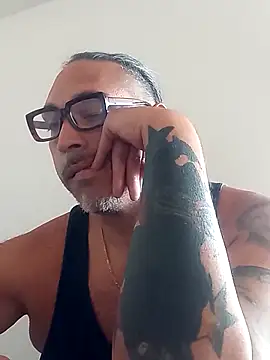 big_vittollo - Big_vittollo's free webcam - UK Sex Cams