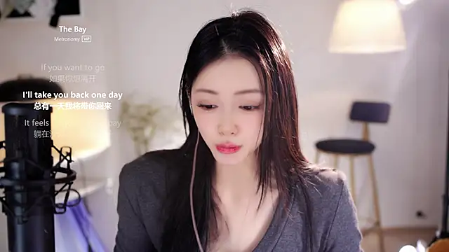 美女Ocean--Lili在线直播