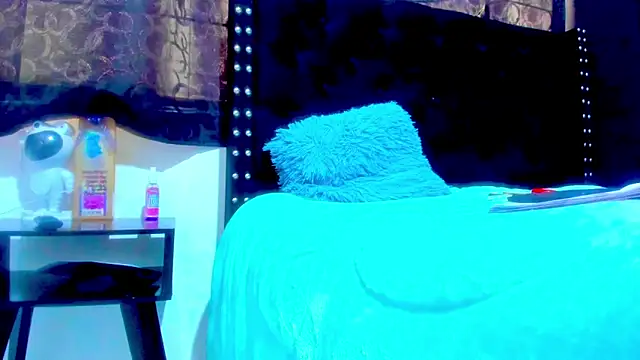 amareto_queen webcam