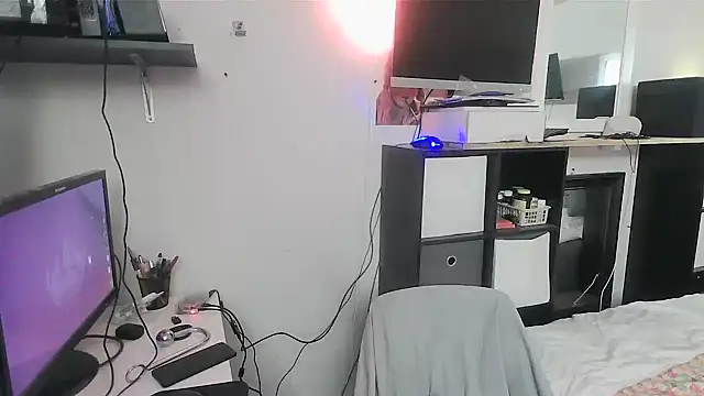 sissytrapdolly24 webcam