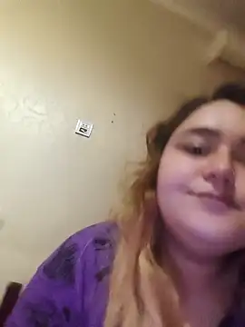 Mary_tessmacher webcam