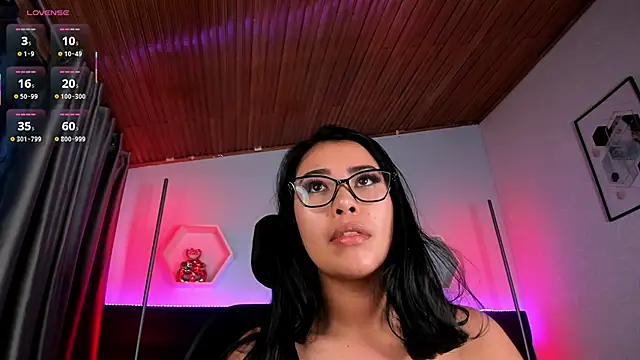 alice_kingsley_ webcam