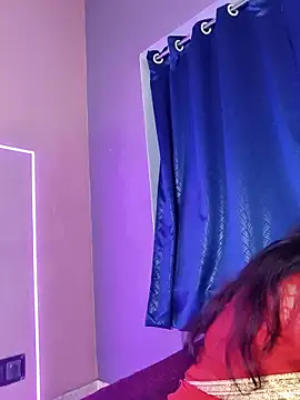 noty_girl2 webcam