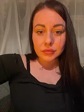 daisystreet - DaisyStreet's free webcam - UK Sex Cams