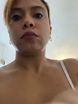 Samantha_rousse28 webcam