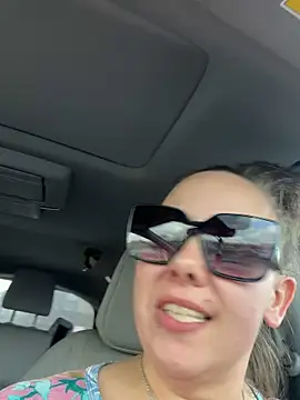 lickablelynn87 webcam