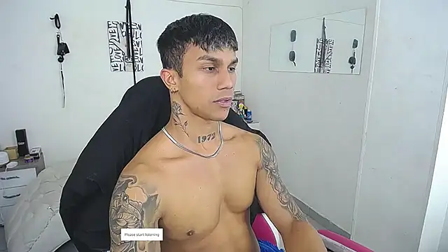 Leonard_Price webcam