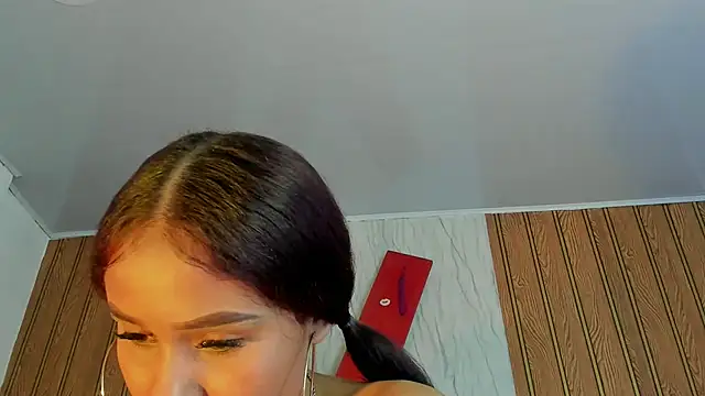 MarianaManzur webcam