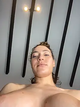 SweetieSinXXX webcam