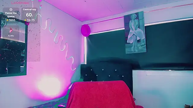 Kendall_hornyy webcam