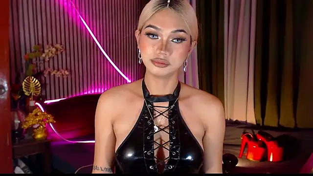 Unforgettablejulia webcam