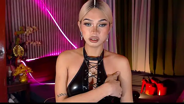 Unforgettablejulia webcam