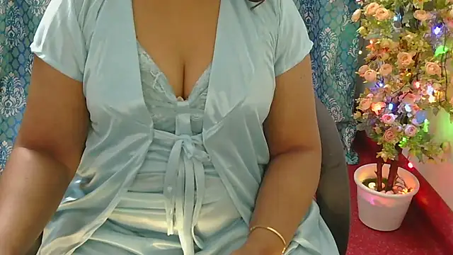 Mallu_Manisha webcam