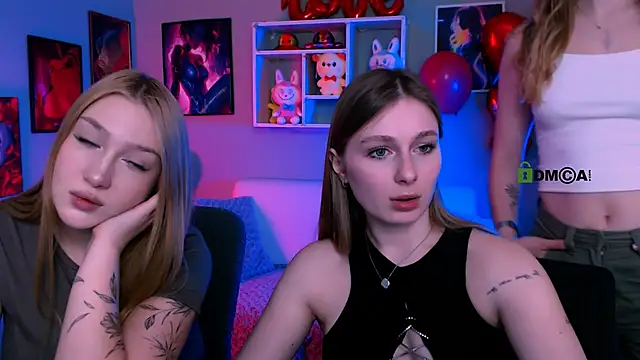 playful_sophie webcam