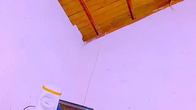 Ninoskasexy777 webcam