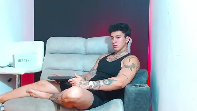 JUSTIN_FULLER1 webcam