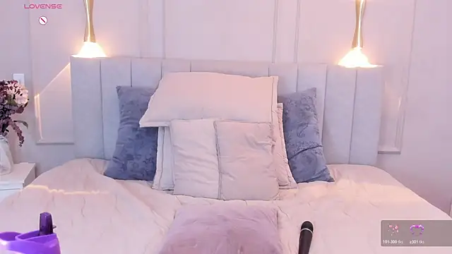 victoria_bourne webcam