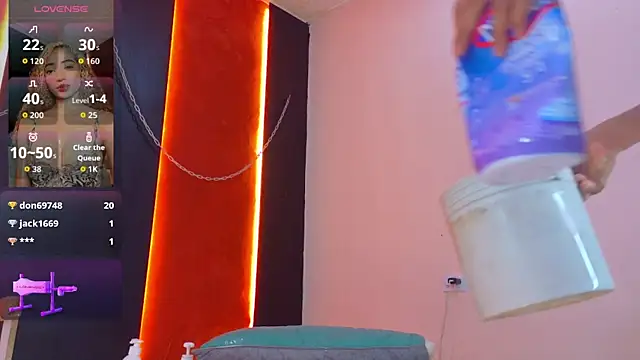 Charlotte_Love10 webcam