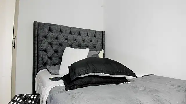 Biscuit_oliva webcam