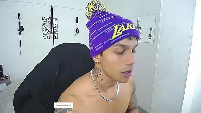 Leonard_Price webcam