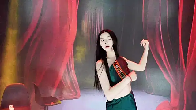 美女Yangyuba-003在线直播