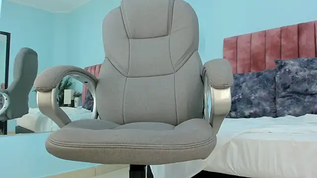 tati_saldarriaga webcam