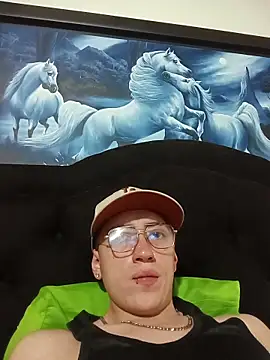 Emmanuel_Lust webcam