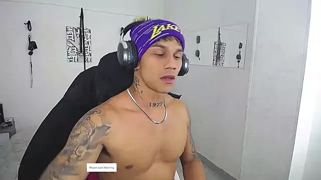 Leonard_Price webcam