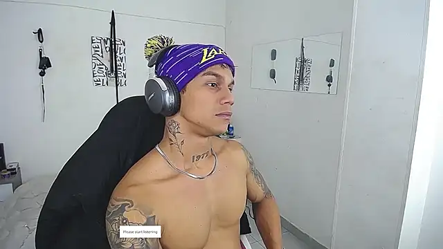 Leonard_Price webcam