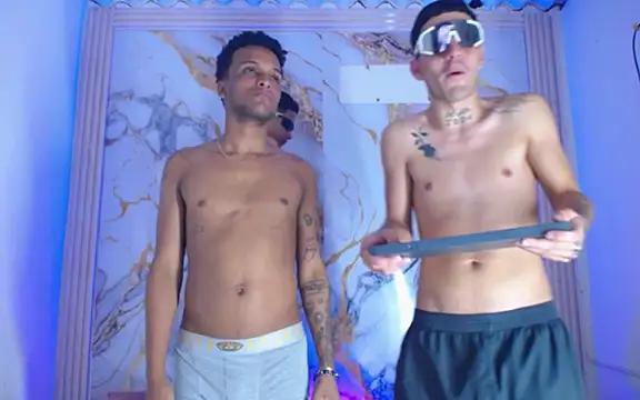 Damian_and_theo webcam