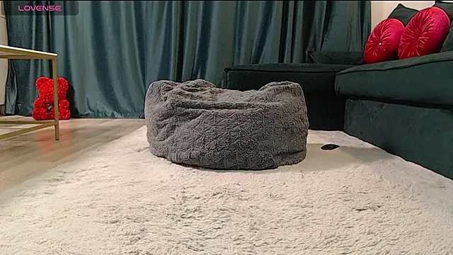 natasha-bigas webcam