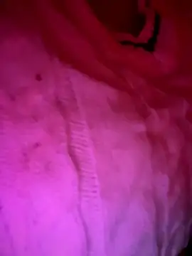 Webcam Model (TweetiePieXXX)  is live.Free join now!