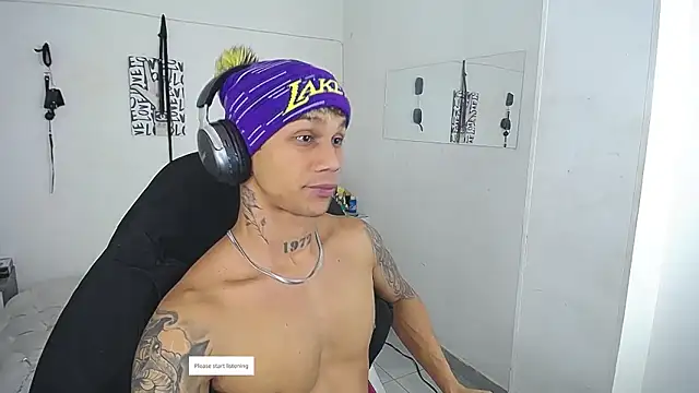 Leonard_Price webcam